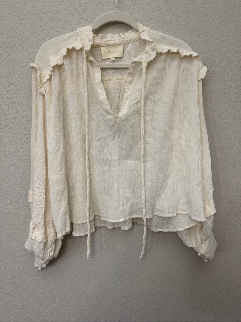 Carolina K Tiered Crinkled Peasant Blouse White Ivory Boho Sustainable Women’s L